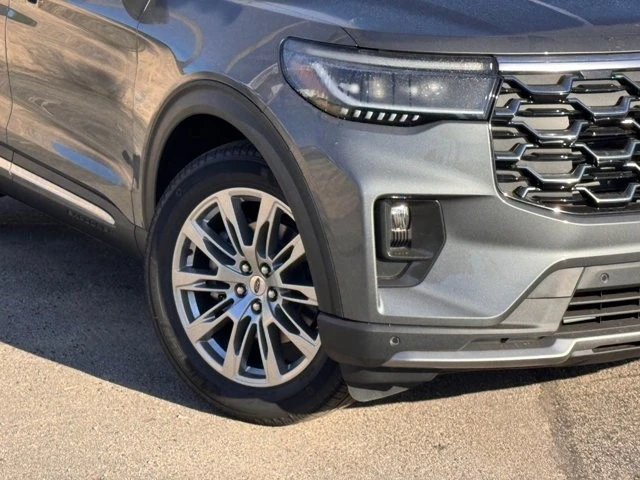 2026 Ford Explorer 6th Gen - Image 4 of 21