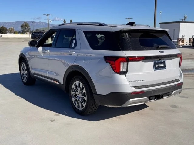 2026 Ford Explorer 6th Gen - Image 10 of 12