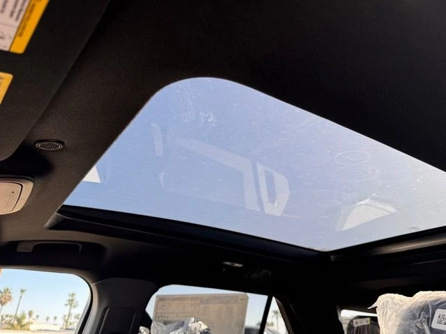 2026 Ford Explorer 6th Gen - Image 20 of 21