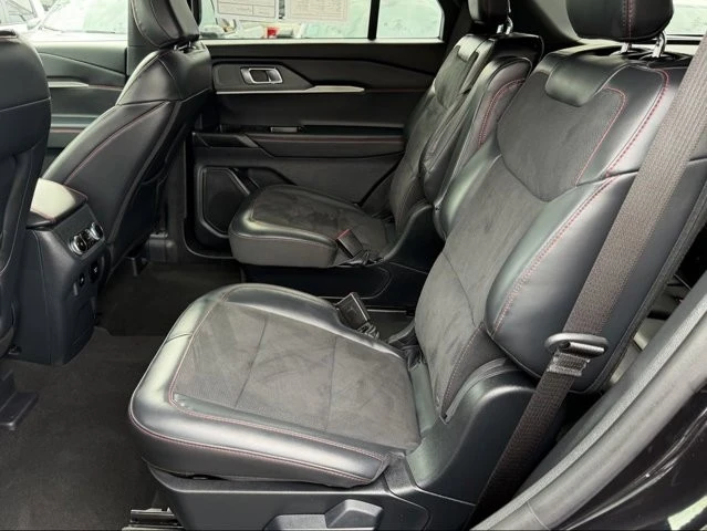 2026 Ford Explorer 6th Gen - Image 30 of 31