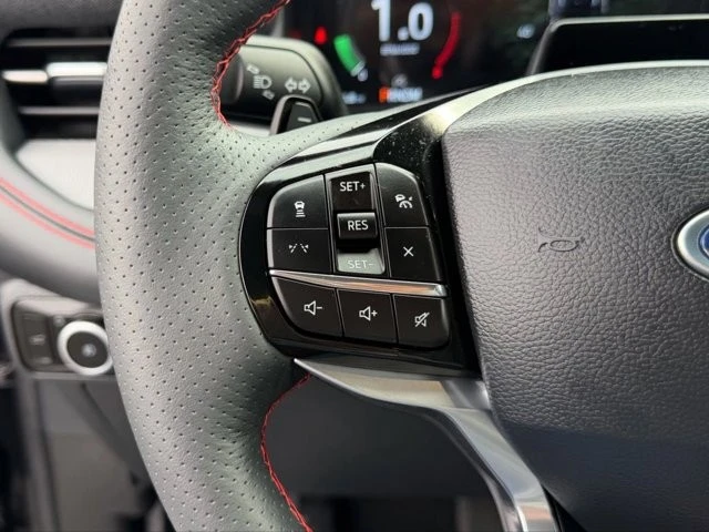 2026 Ford Explorer 6th Gen - Image 21 of 31