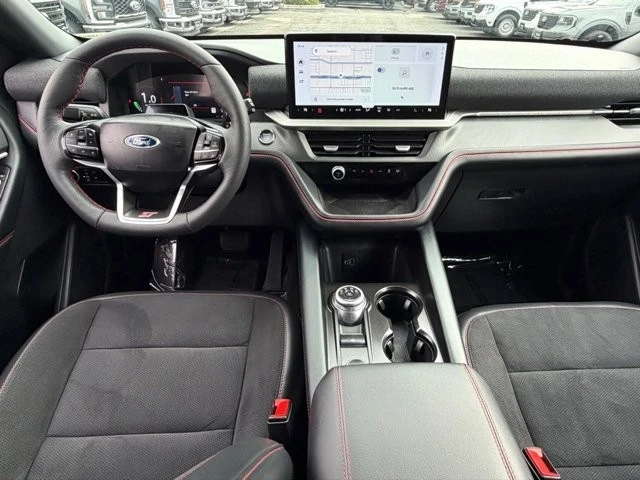 2026 Ford Explorer 6th Gen - Image 29 of 31