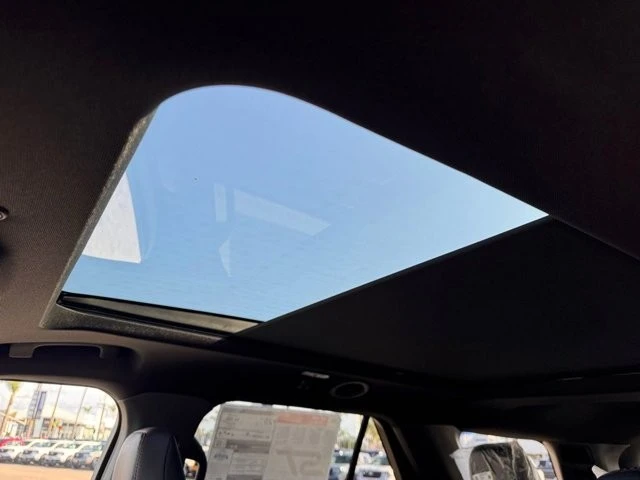 2026 Ford Explorer 6th Gen - Image 21 of 21