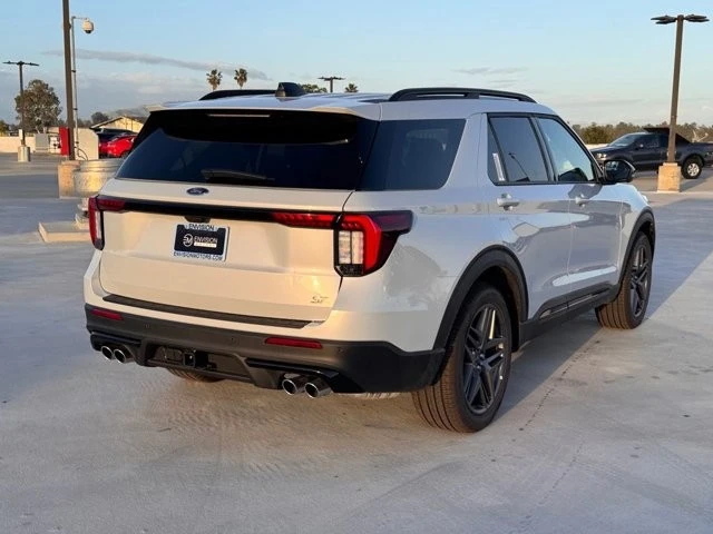 2026 Ford Explorer 6th Gen - Image 12 of 21