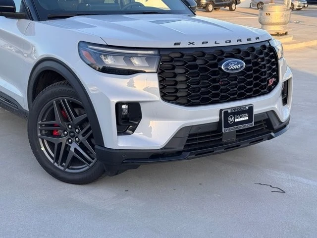 2026 Ford Explorer 6th Gen - Image 3 of 21