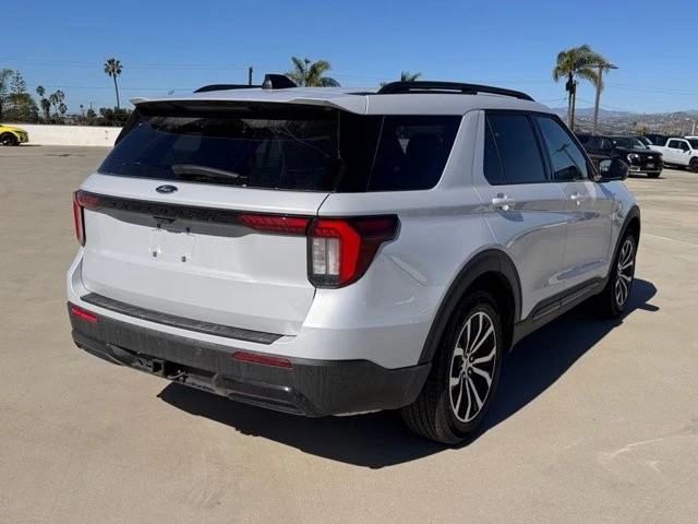 2026 Ford Explorer 6th Gen - Image 12 of 21