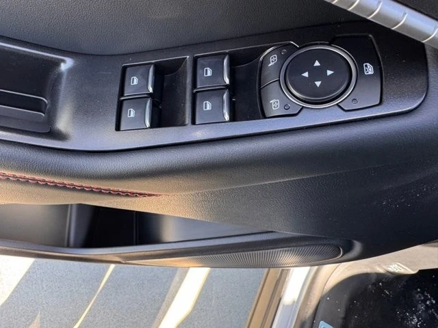 2026 Ford Explorer 6th Gen - Image 17 of 21