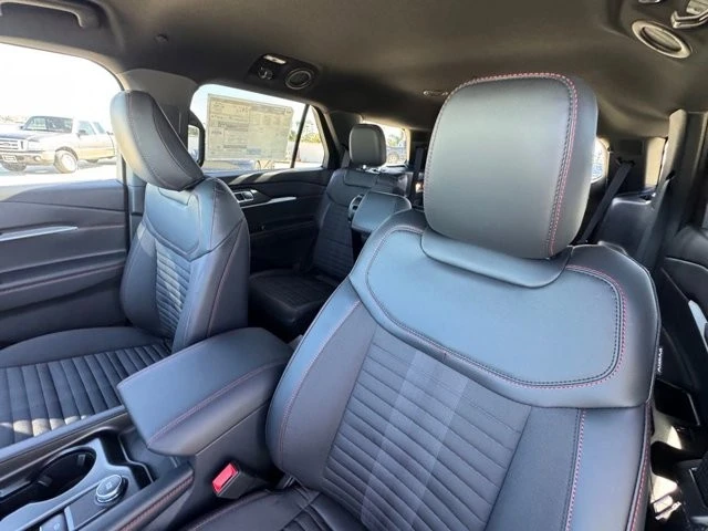 2026 Ford Explorer 6th Gen - Image 20 of 21