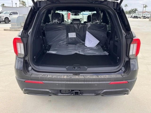2026 Ford Explorer 6th Gen - Image 13 of 21