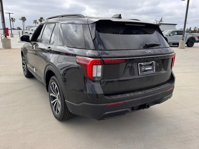 2026 Ford Explorer 6th Gen - Image 10 of 21