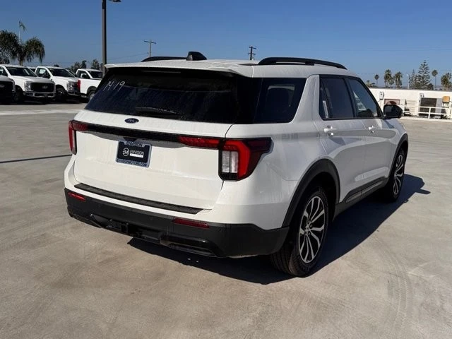2026 Ford Explorer 6th Gen - Image 12 of 21