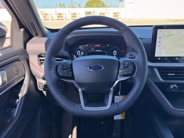 2026 Ford Explorer 6th Gen - Image 19 of 21
