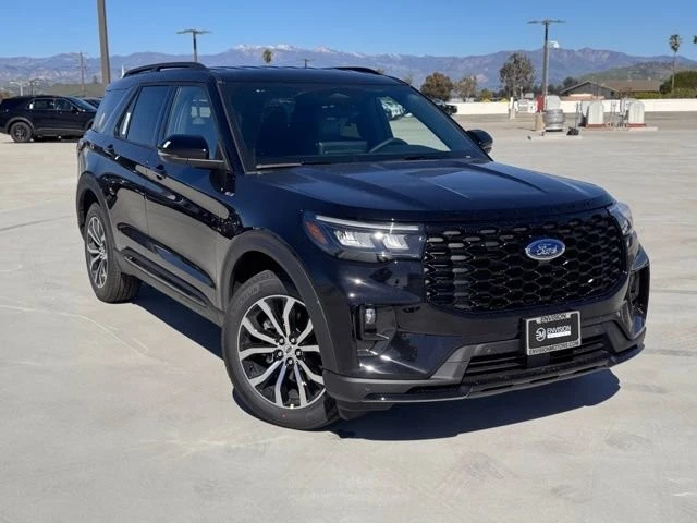 2026 Ford Explorer 6th Gen - Image 2 of 21