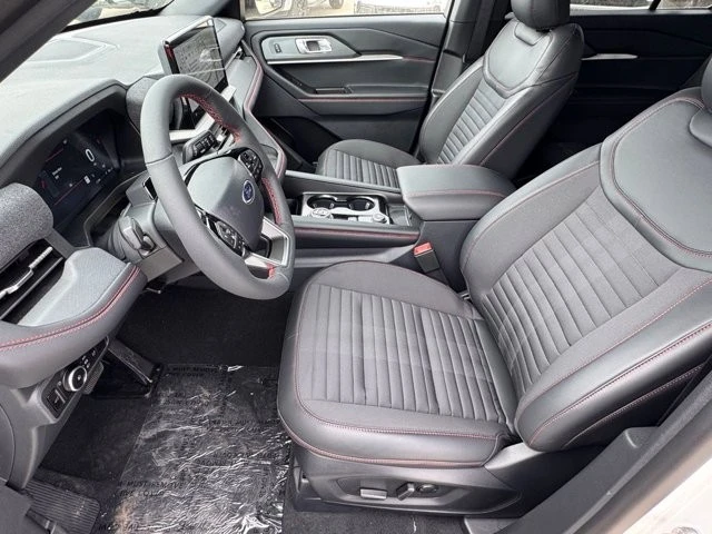 2026 Ford Explorer 6th Gen - Image 19 of 21