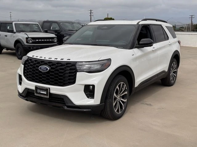 2026 Ford Explorer 6th Gen - Image 7 of 21