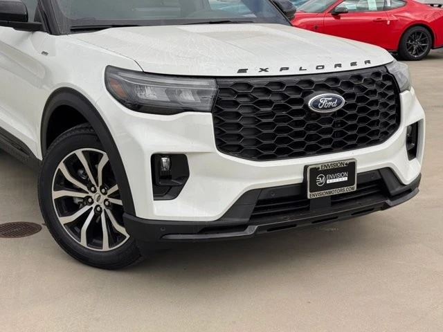 2026 Ford Explorer 6th Gen - Image 3 of 21