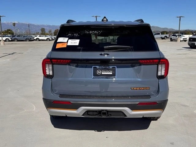 2026 Ford Explorer 6th Gen - Image 11 of 21