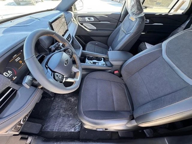 2026 Ford Explorer 6th Gen - Image 17 of 21