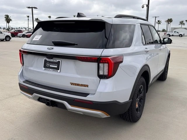 2026 Ford Explorer 6th Gen - Image 12 of 21