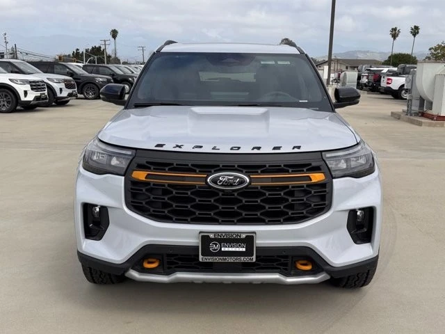 2026 Ford Explorer 6th Gen - Image 6 of 21