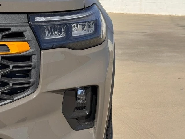 2026 Ford Explorer 6th Gen - Image 8 of 21