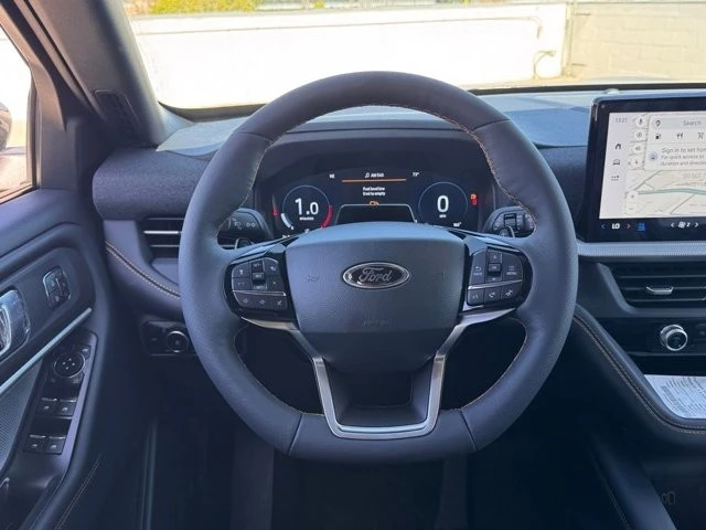 2026 Ford Explorer 6th Gen - Image 19 of 21