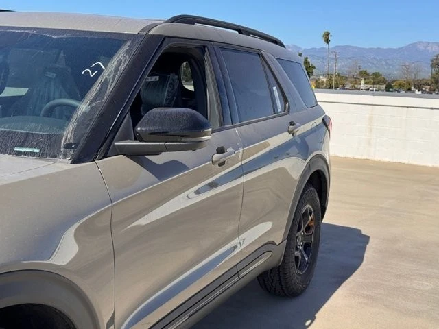 2026 Ford Explorer 6th Gen - Image 9 of 21