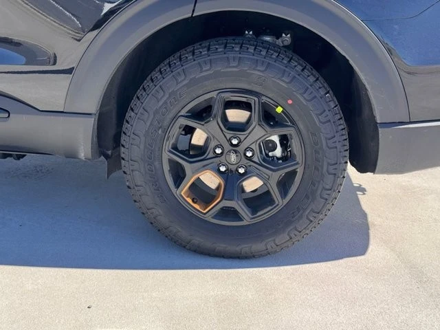2026 Ford Explorer 6th Gen - Image 14 of 21