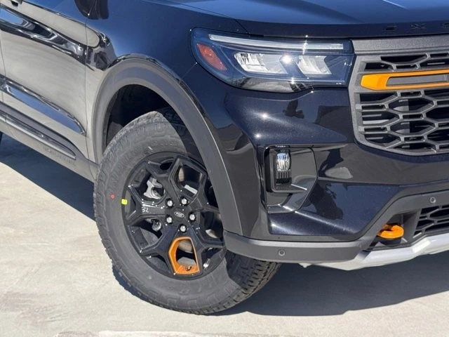 2026 Ford Explorer 6th Gen - Image 4 of 21