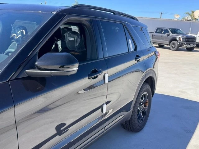 2026 Ford Explorer 6th Gen - Image 9 of 21