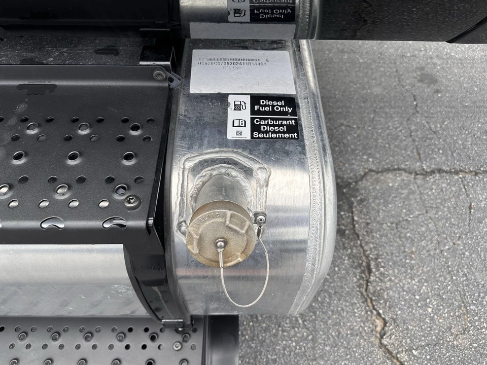 2026 Ford Super Duty 5th Gen - Image 5 of 21