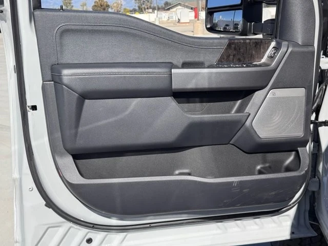 2026 Ford Super Duty 5th Gen - Image 15 of 21