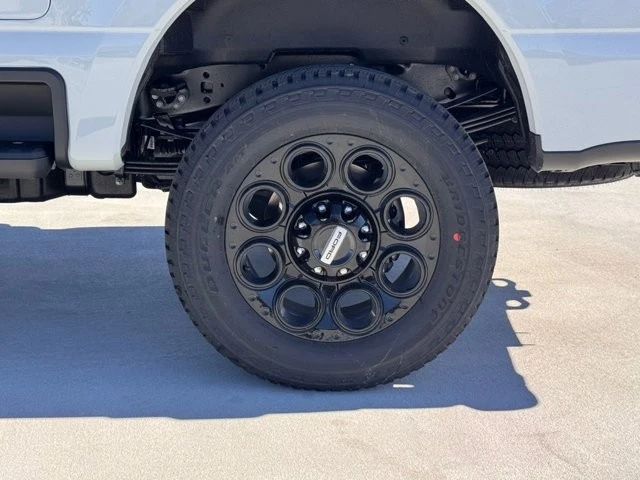 2026 Ford Super Duty 5th Gen - Image 14 of 21