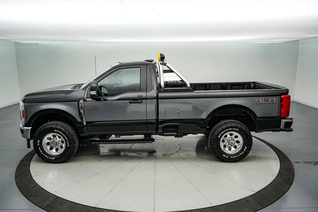 2026 Ford Super Duty 5th Gen - Image 10 of 21