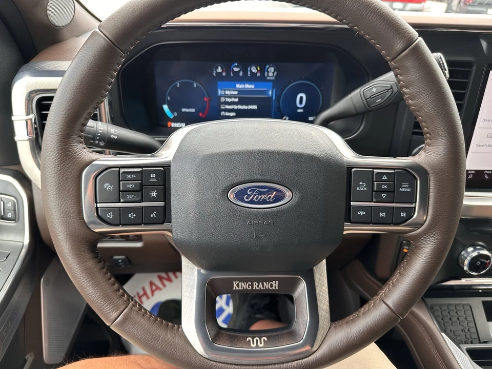 2026 Ford Super Duty 5th Gen - Image 23 of 31