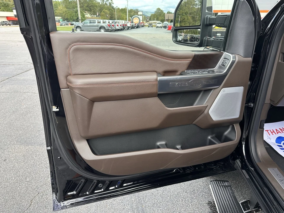 2026 Ford Super Duty 5th Gen - Image 10 of 21