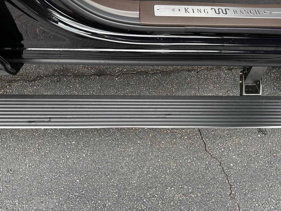 2026 Ford Super Duty 5th Gen - Image 17 of 21