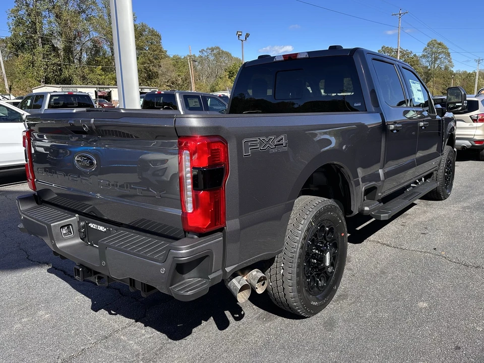 2026 Ford Super Duty 5th Gen - Image 6 of 21