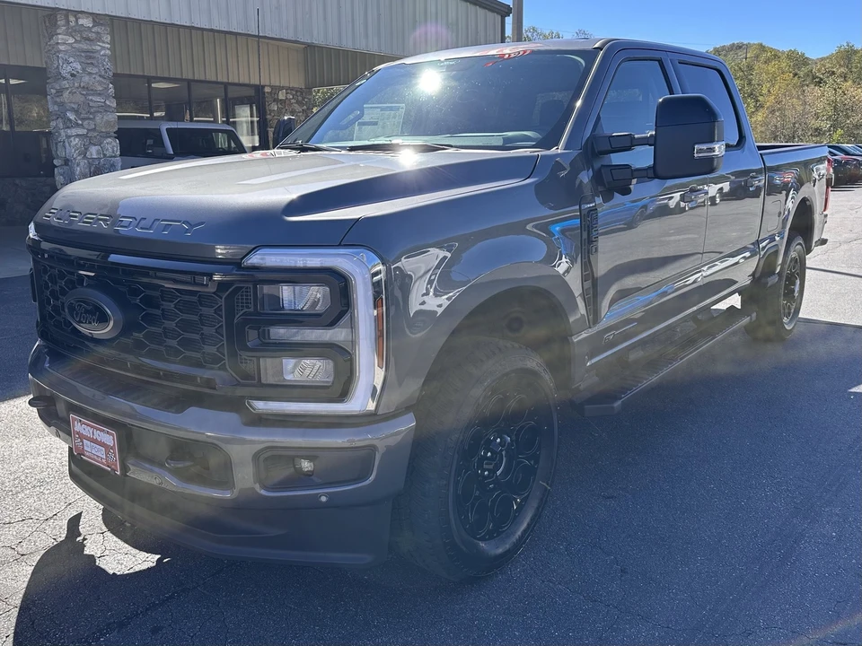 2026 Ford Super Duty 5th Gen - Image 2 of 21