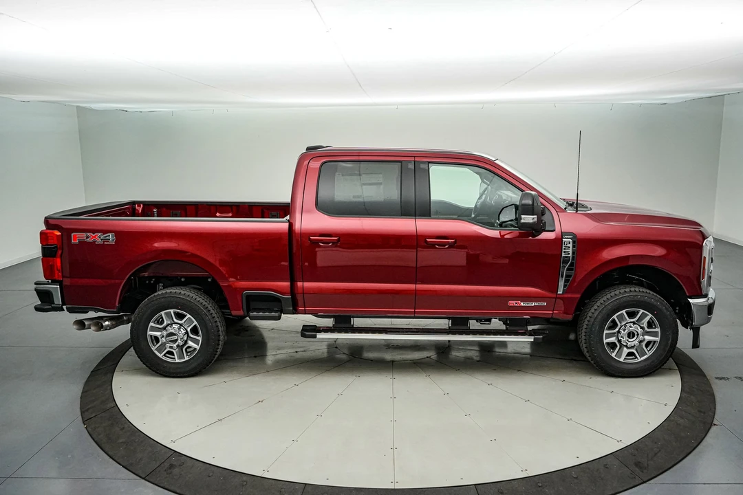 2026 Ford Super Duty 5th Gen - Image 4 of 21