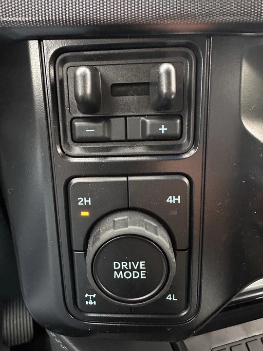 2026 Ford Super Duty 5th Gen - Image 22 of 31