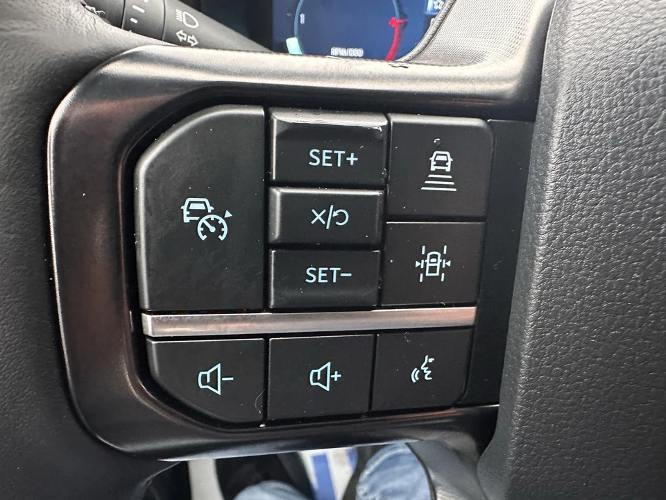 2026 Ford Super Duty 5th Gen - Image 24 of 31