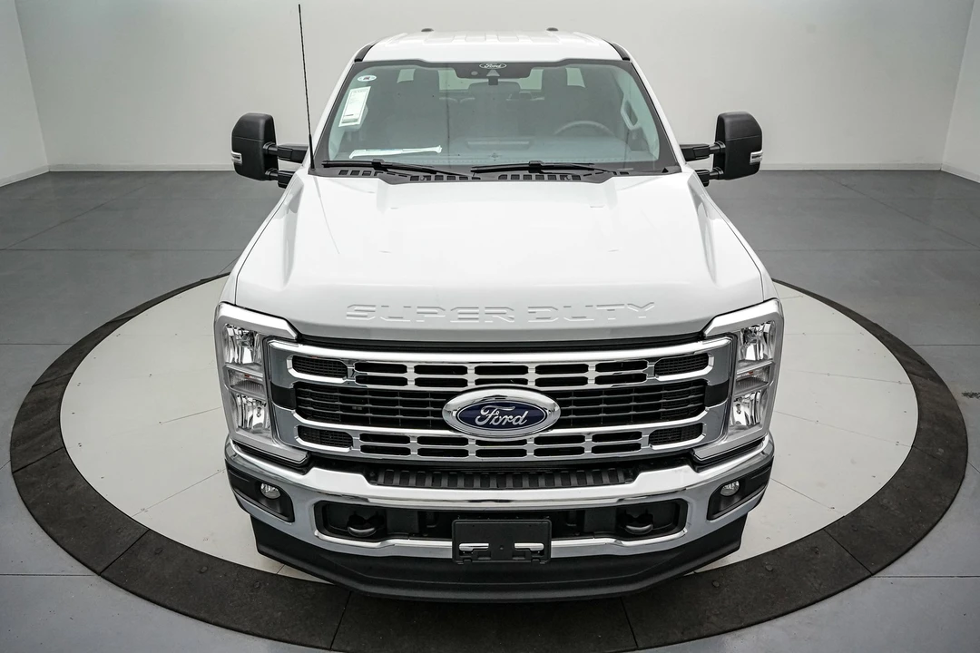 2026 Ford Super Duty 5th Gen - Image 12 of 21