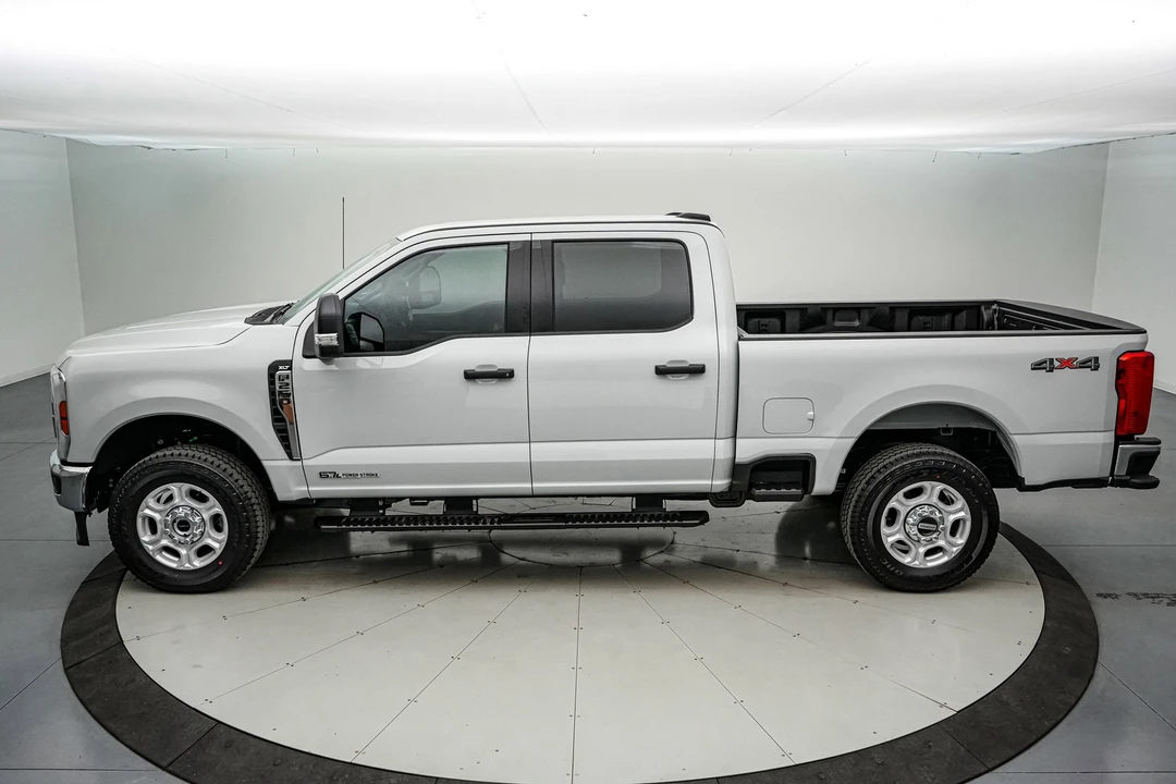 2026 Ford Super Duty 5th Gen - Image 10 of 21