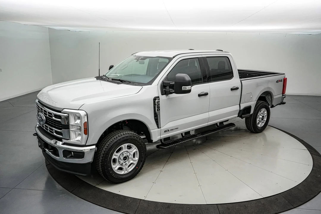 2026 Ford Super Duty 5th Gen - Image 11 of 21