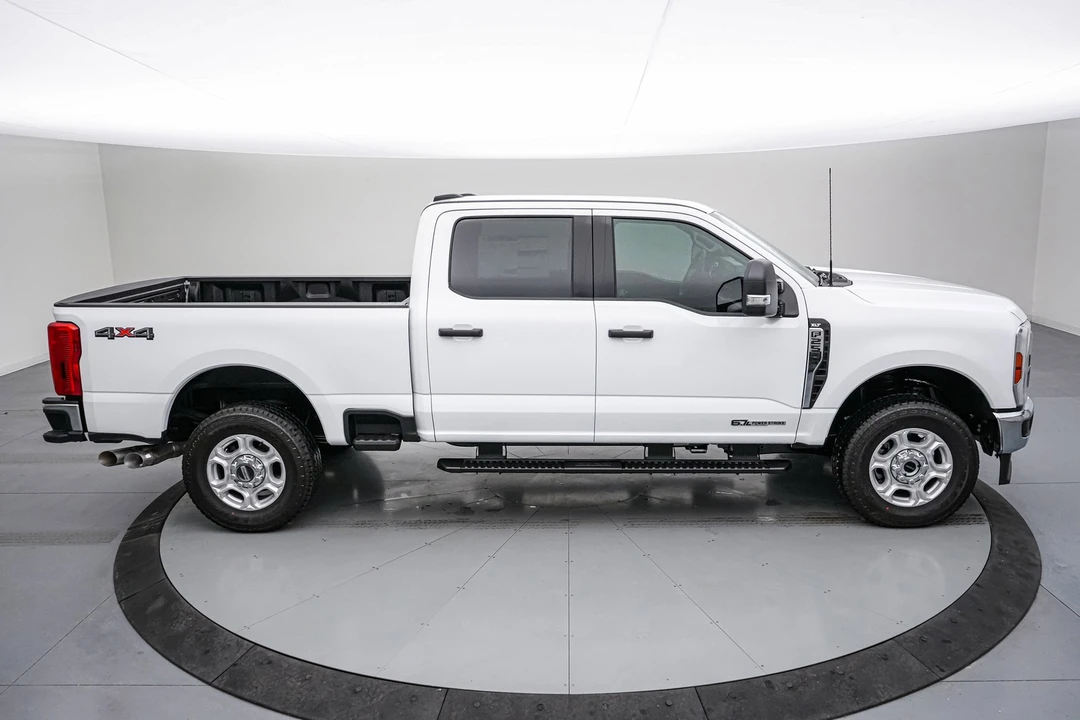 2026 Ford Super Duty 5th Gen - Image 5 of 21