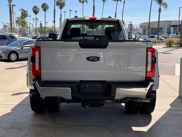 2026 Ford Super Duty 5th Gen - Image 11 of 21