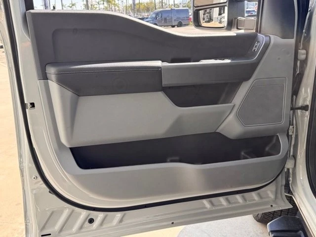 2026 Ford Super Duty 5th Gen - Image 15 of 21