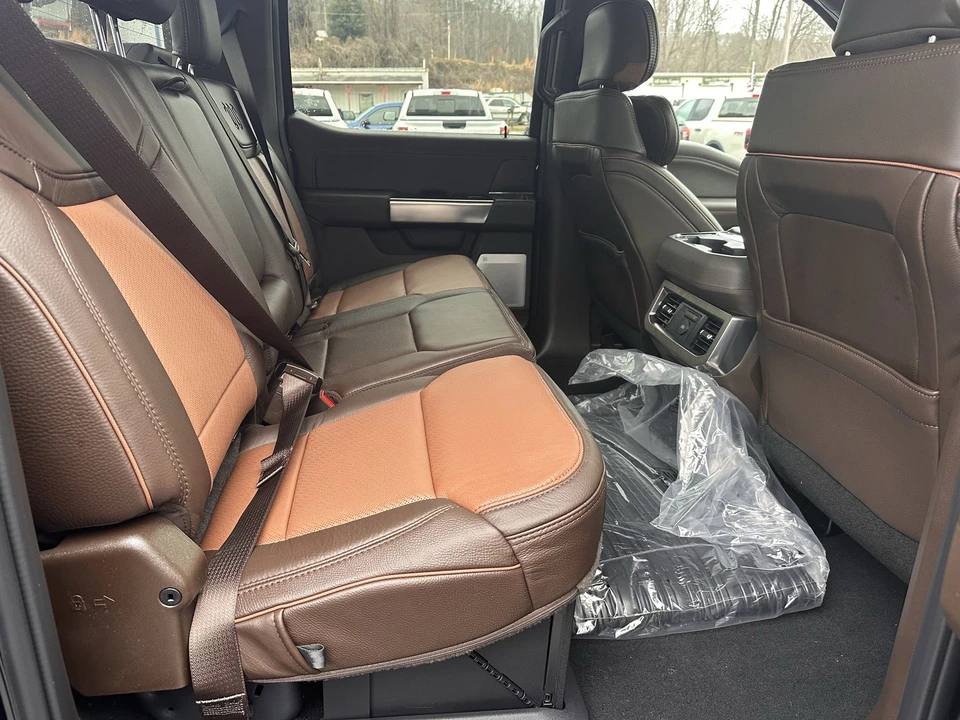 2026 Ford Super Duty 5th Gen - Image 19 of 21