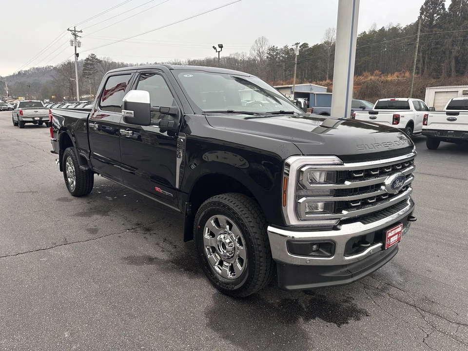 2026 Ford Super Duty 5th Gen - Image 4 of 21